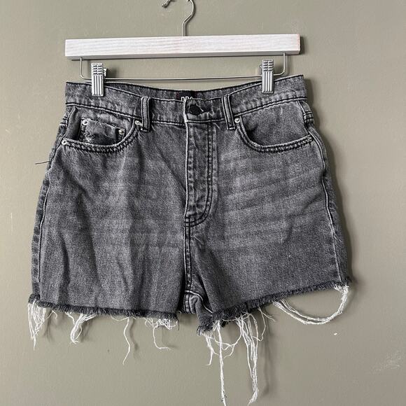 Urban Outfitters Pants - Urban Outfitters BDG Slim Straight Black Cutoff Shorts - 28